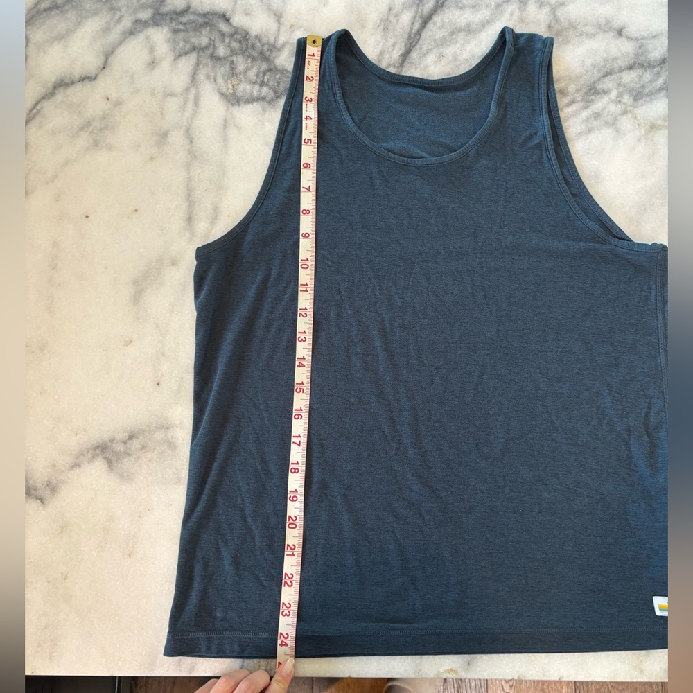 Vuori Men’s Strato Tech Tank in Navy Sz S - Picture 7 of 7
